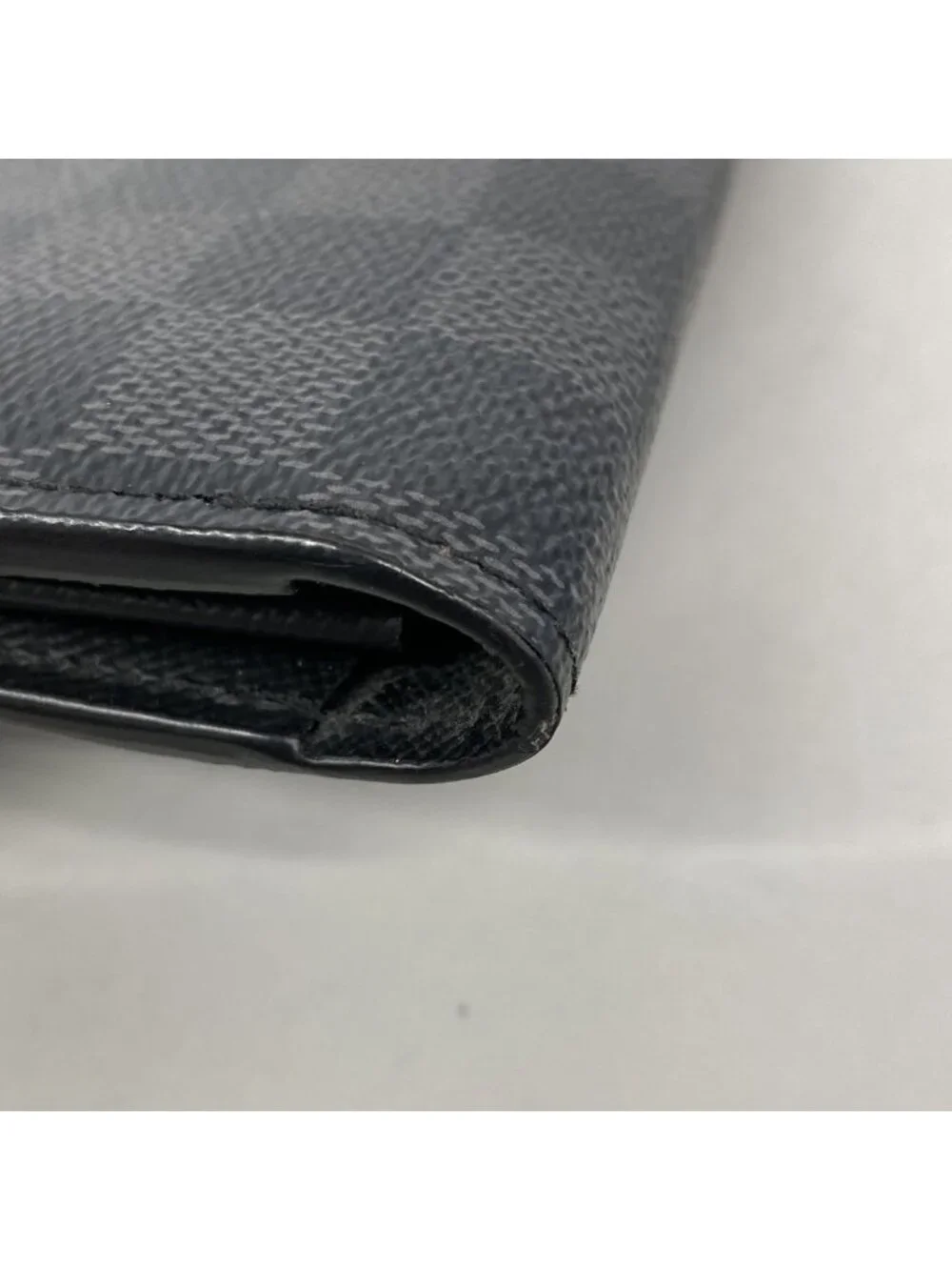 Louis Vuitton Wallet Damier Graphite Zippy Dragonne Black Gray